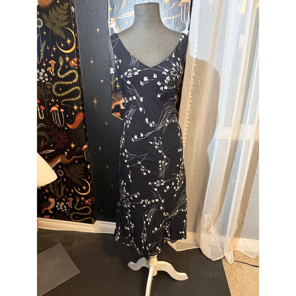 Jones New York Dress Womens 8 Black White Floral Rayon Midi V-Neck Sleeveless